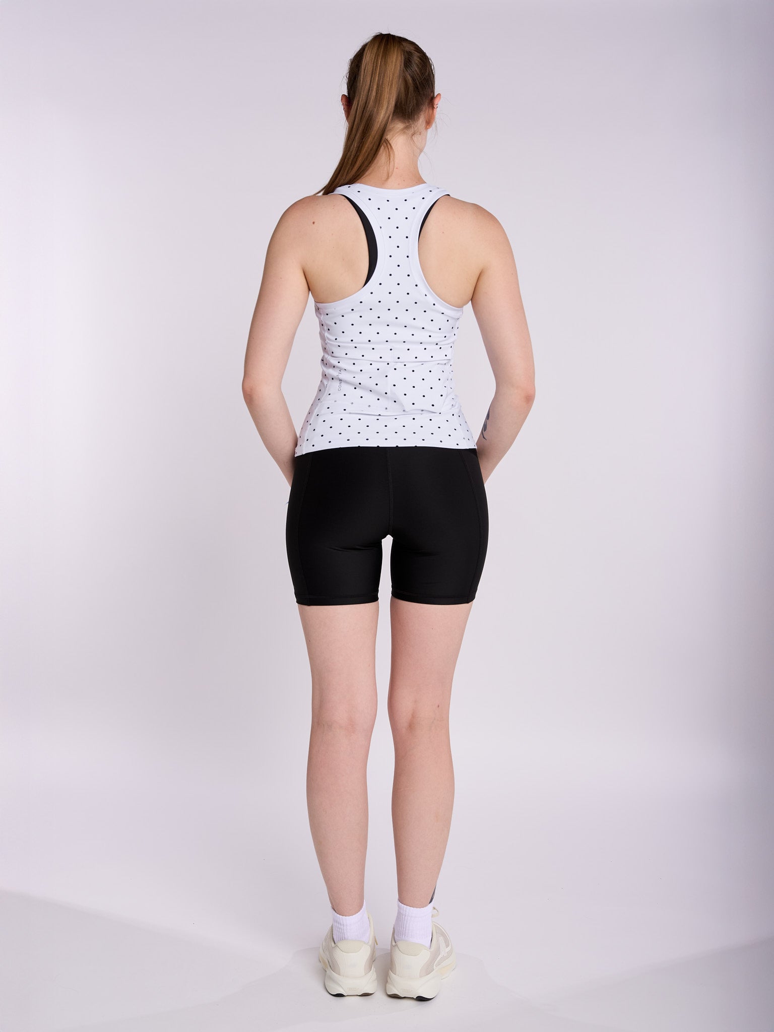 Dot Dot Black